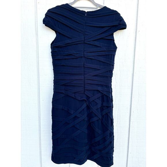 Tadashi Navy Blue Dress, Formal,‎ Flattering, Monochromatic, Cap Sleeves, Sz M - Picture 2 of 8